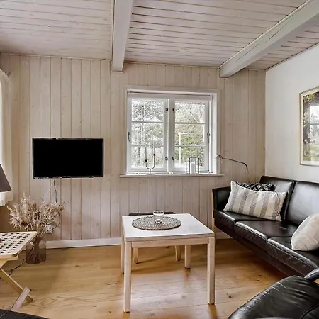 0322-romo-praestekraven-4 * Molby